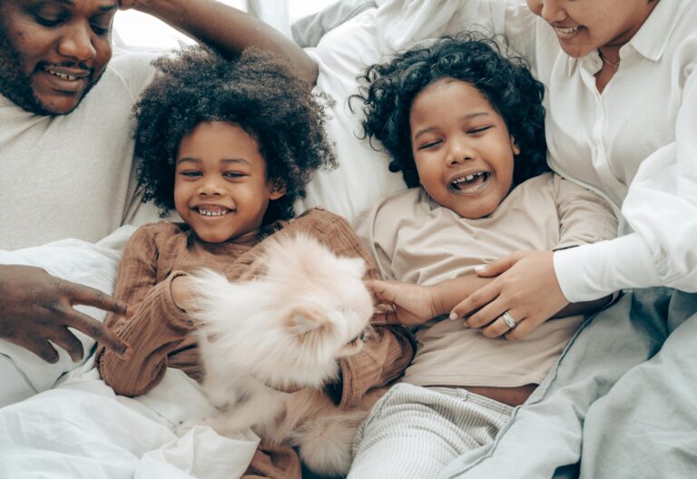 Training Tips for Families With Kids and Dogs